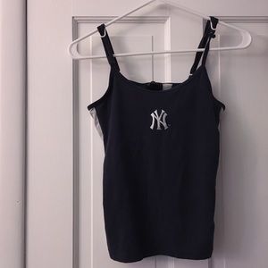yankee tank top